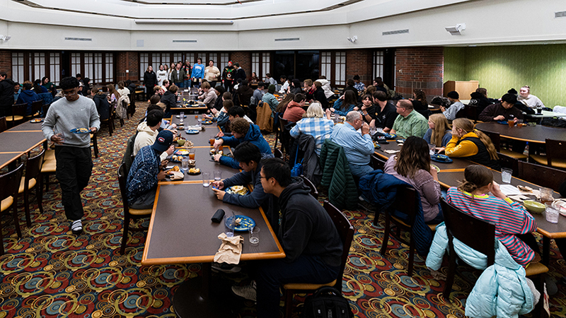 Thanksgiving in Hillenbrand Dining Court.